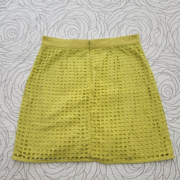 [10] Yellow/Green LOFT Skirt - Picture 2 of 7